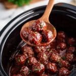 Slow Cooker BBQ Grape Jelly Meatballs Recipe