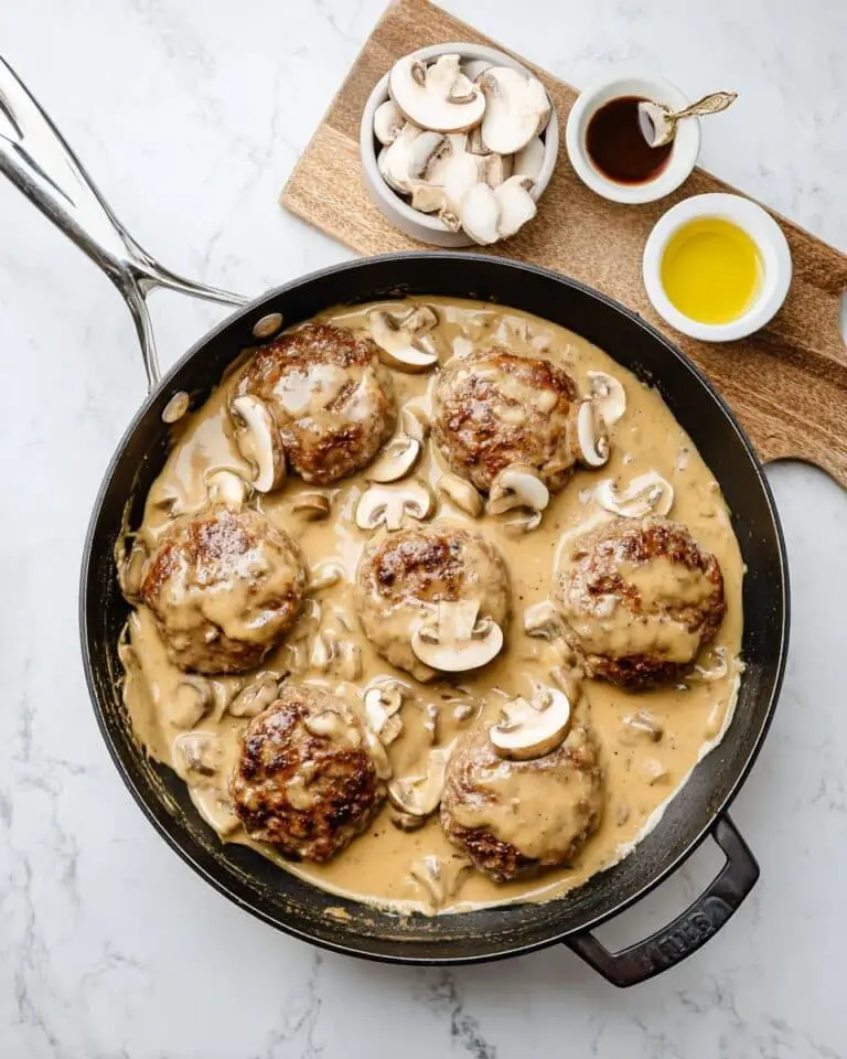 Salisbury Steak with Mushrooms and Rich Gravy Recipe