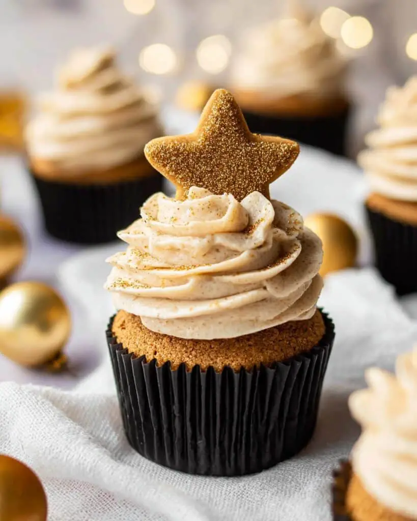Gingerbread Cupcakes with Cinnamon Buttercream Frosting Recipe