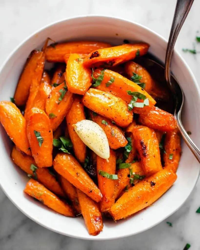 Air Fryer Carrots with Honey and Thyme Recipe
