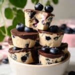 Frozen Yogurt Bites with Blueberries and Dark Chocolate Recipe