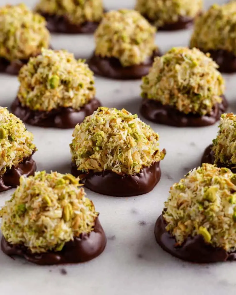 Pistachio Five Spice Macaroons Recipe