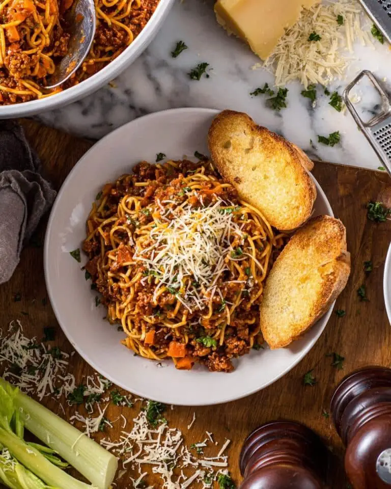 One Pot Beef and Sausage Pasta with Rich Tomato Sauce Recipe