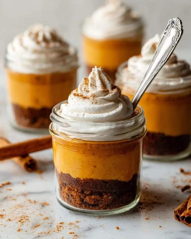 Pumpkin Pie in a Jar (No-Bake Pumpkin Parfaits) Recipe