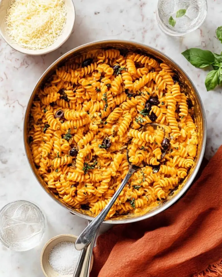 Creamy Roasted Red Pepper Pasta Recipe