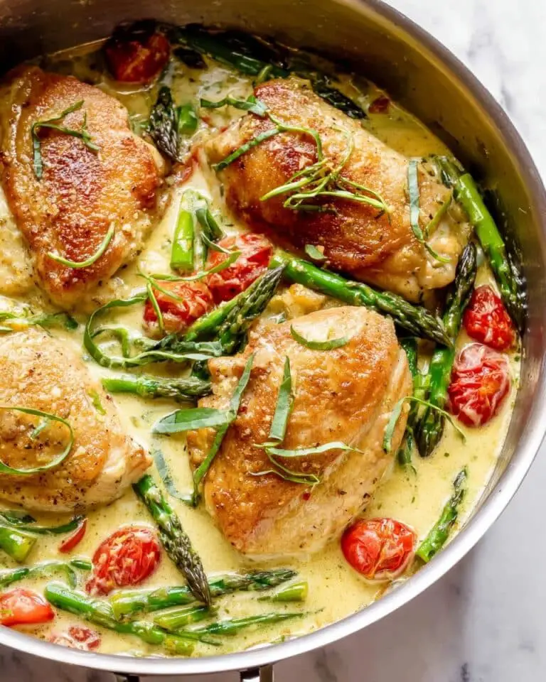 Creamy Pesto Chicken Skillet Recipe