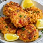 Creamy Shrimp Cakes with Lemon Wedges Recipe