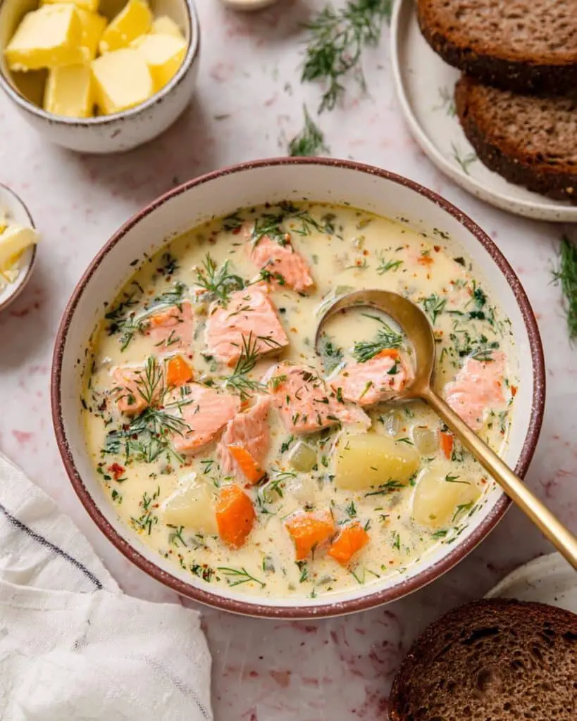 Creamy Finnish Salmon Soup (Lohikeitto) Recipe
