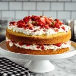 Easy Strawberry Banana Cake with Cream Cheese Frosting Recipe