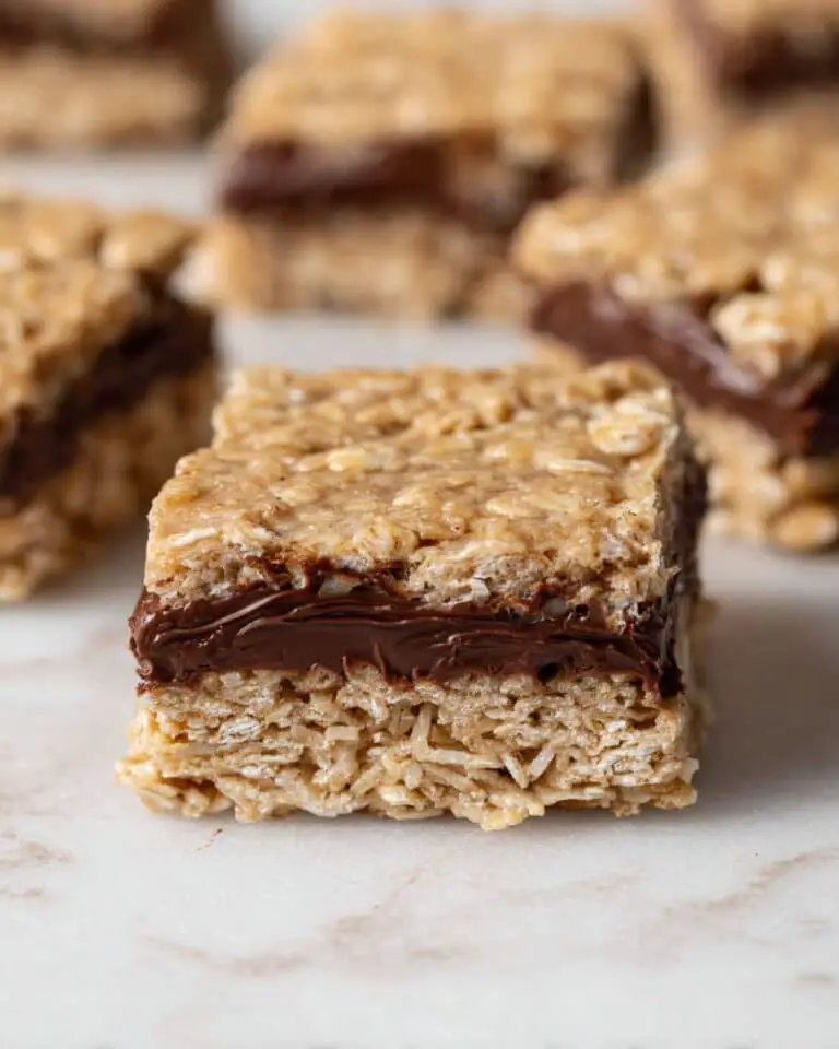 No Bake Chocolate Filled Oat Bars Recipe