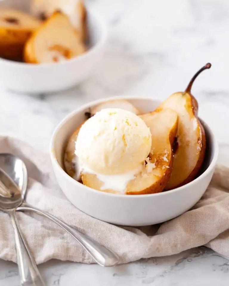 Baked Pears with Cinnamon and Brown Sugar Recipe