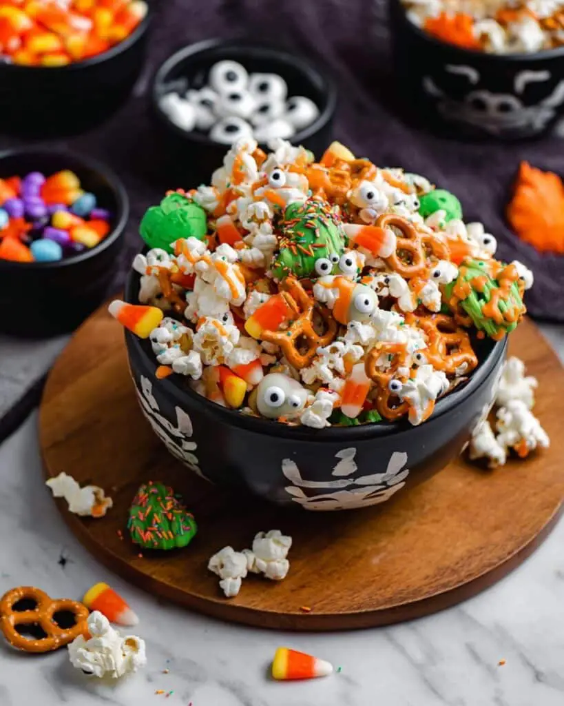 Halloween Popcorn Treats with Candy Melts, Pretzels, and Gummy Gummies Recipe