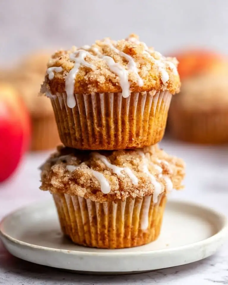 Apple Crumble Muffins with Oats Recipe